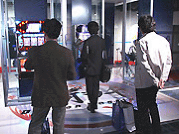 展示会速報 パチスロ新機種『一騎当千』『一騎当千A』プレス向け内覧会