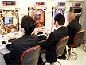 展示会速報 パチンコ新機種「CRナポレオン-獅子の時代-」内覧会(豊丸)