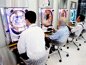 展示会速報 パチンコ新機種「CR幕末英雄伝龍馬」展示会(サンセイR&D)