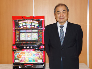 展示会速報 1等前後賞合わせ5000Gオーバー!?パチスロ「ドリームジャンボ」発表(JPS)