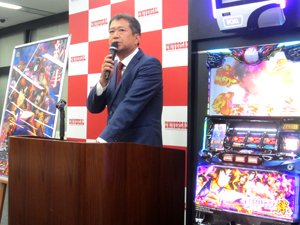 展示会速報 「SLOTバジリスク~甲賀忍法帖~絆2」記者発表会を開催(ユニバーサルエンターテインメント)