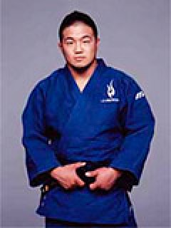 「押忍!番長」を背中に刻んで中村和裕選手「PRIDE男祭り 2005 ITADAKI」に参戦! 業界ニュース KNavi(ケイナビ)