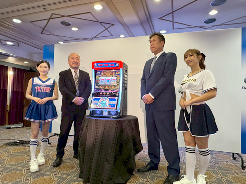 展示会速報&nbsp;創業75周年式典で「LBトリプルクラウン」を発表（岡崎産業）