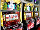 パチスロ新機種「ヒマワリパラダイス」が登場(ソフィア)