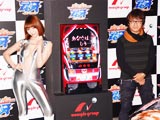 東京オートサロン2014に出展して新機種「グラップラー刃牙」を発表（ニューギン）