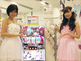 パチスロ新機種「めぞん一刻 桜の下で」展示会開催(平和)
