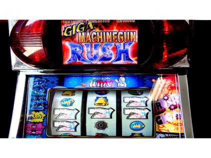 パチスロ新機種「ハローサンタアルティメットマシンガンバージョン