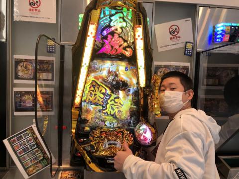 パチンコ実機 牙狼GOLDIMPACT